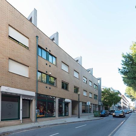 Lovelystay - Homey Feeling Flat W/ Free Parking Porto Exterior photo